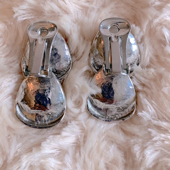 Peach Swirl Enamel Articulated clip On Drop Earrings - Picture 2 of 2